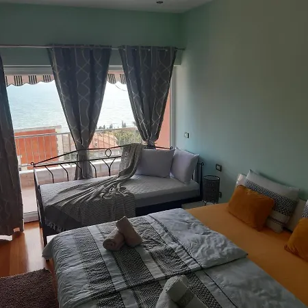In Azra Appartement *