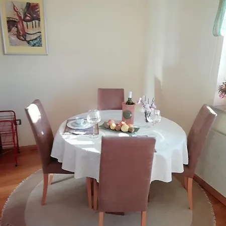 Appartement In Azra Rijeka
