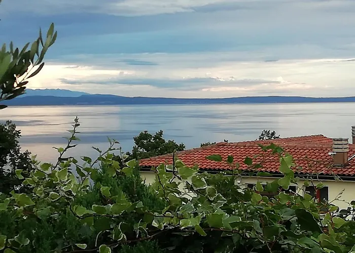 Apartment In Azra