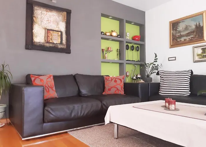 Apartment In Azra
