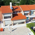 Apartamento In Azra