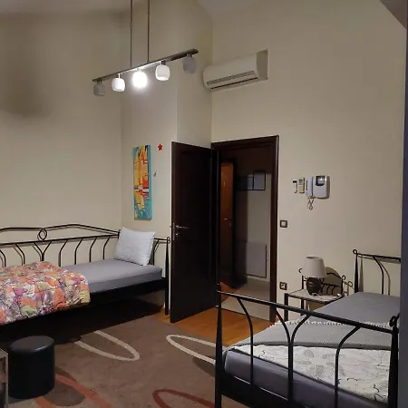 Apartamento In Azra