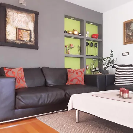 Apartment In Azra